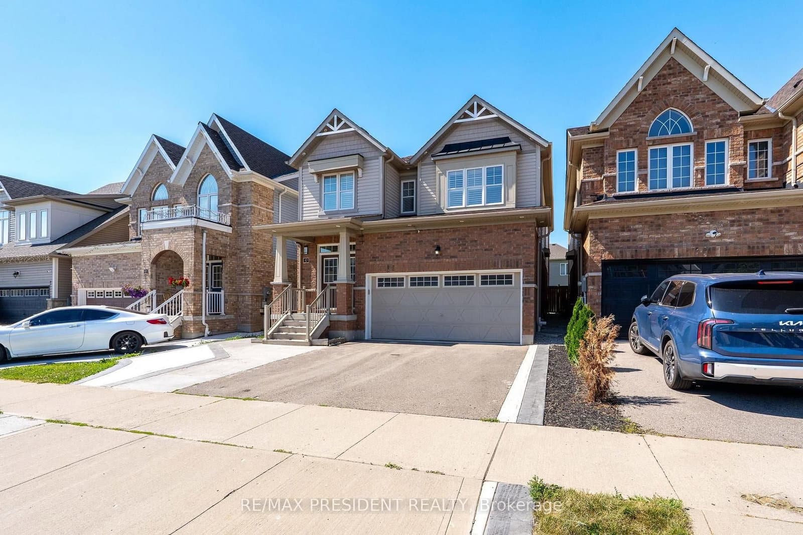 43 Mullholland Avenue thumbnail 4
