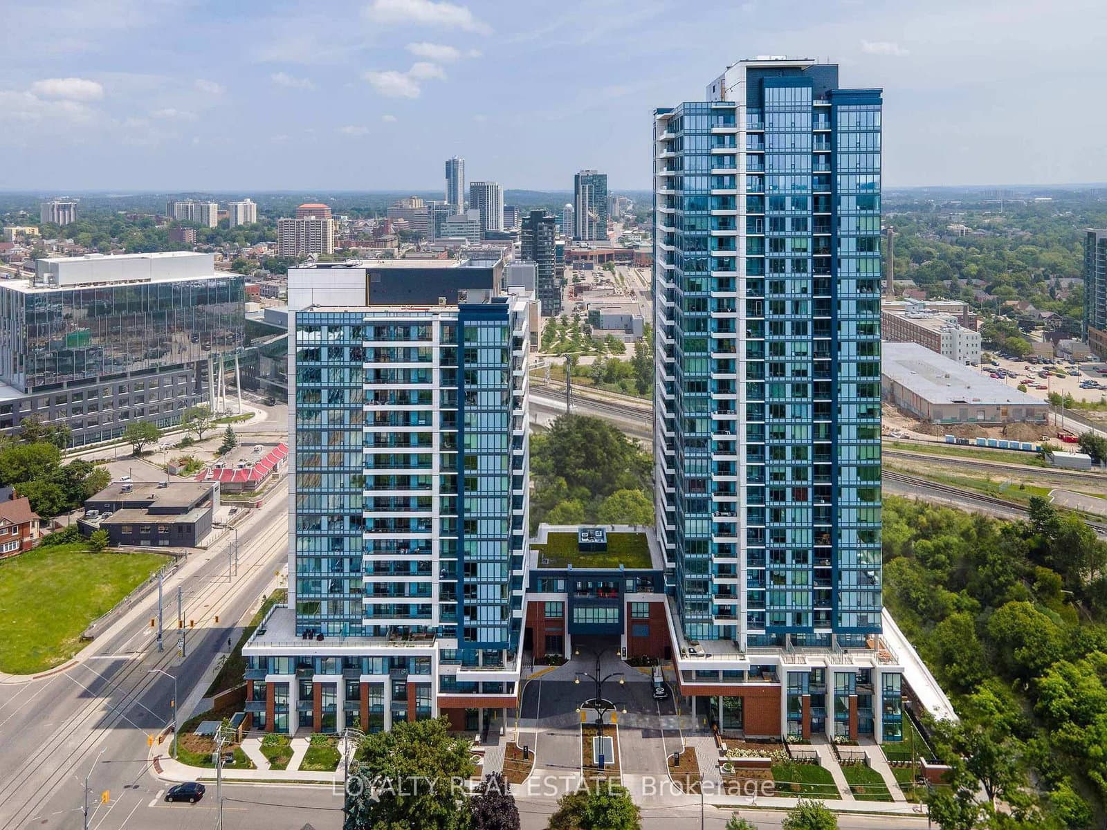 5 Wellington Street S, Unit 207 thumbnail 37
