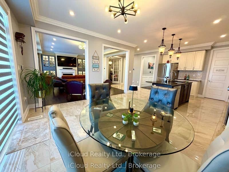 56 Esther Crescent thumbnail 12