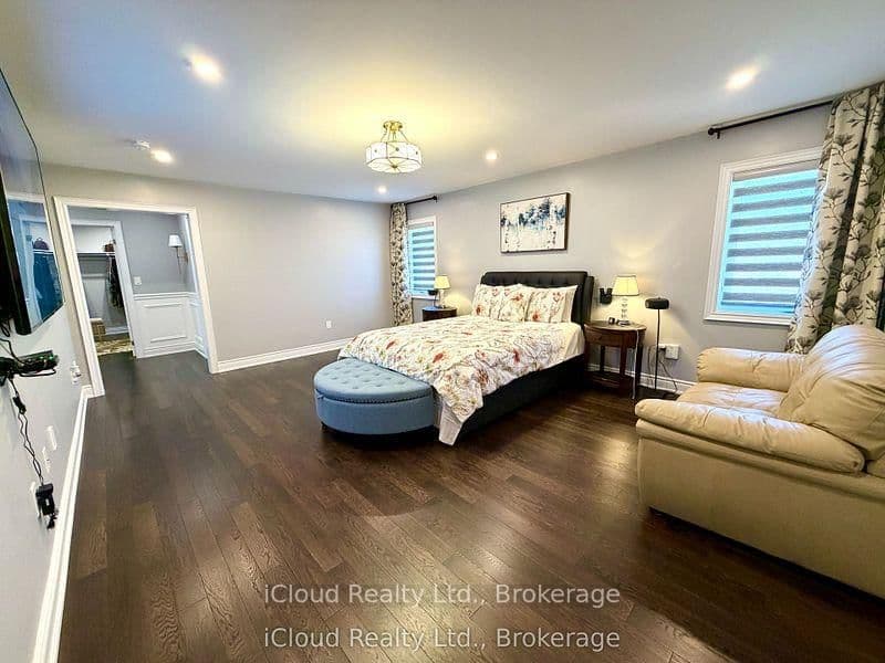 56 Esther Crescent thumbnail 27