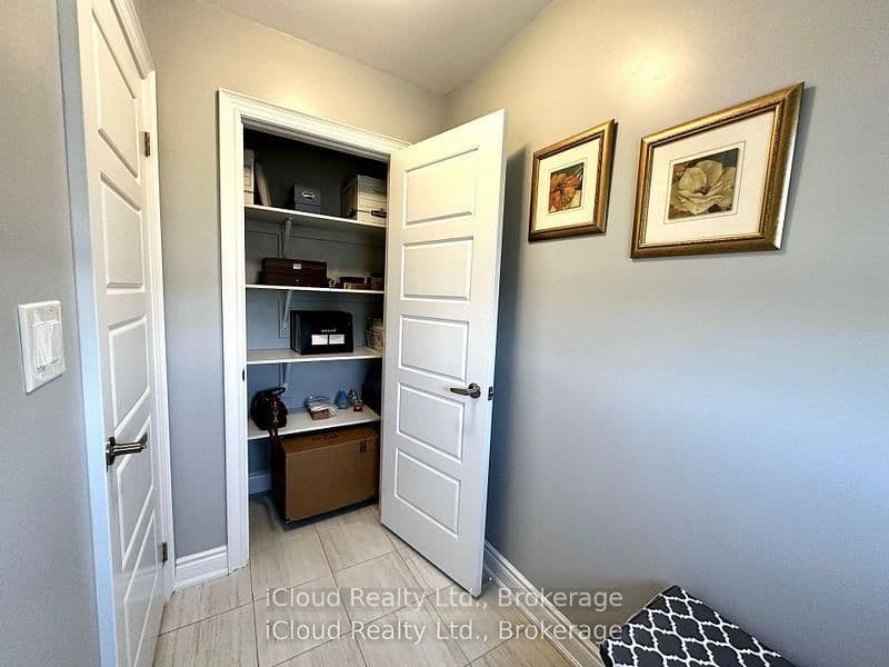 56 Esther Crescent thumbnail 32