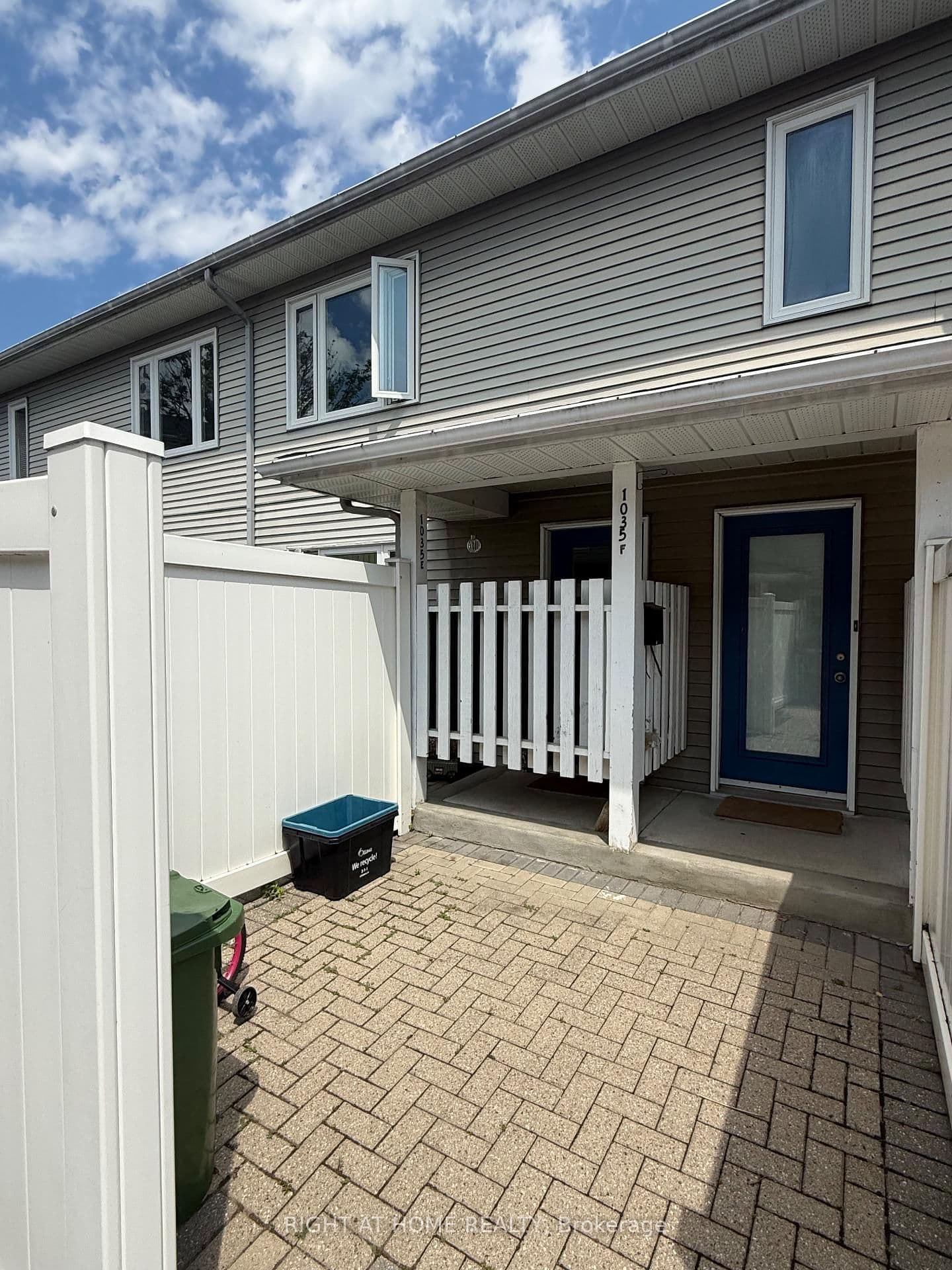 1035 Cummings Avenue, Unit E thumbnail 3
