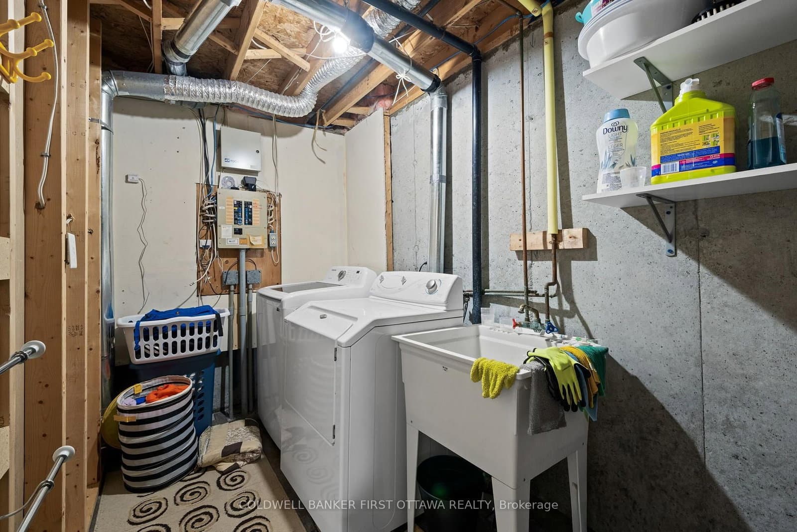 108 Mcdermot Court, Unit 6 thumbnail 32