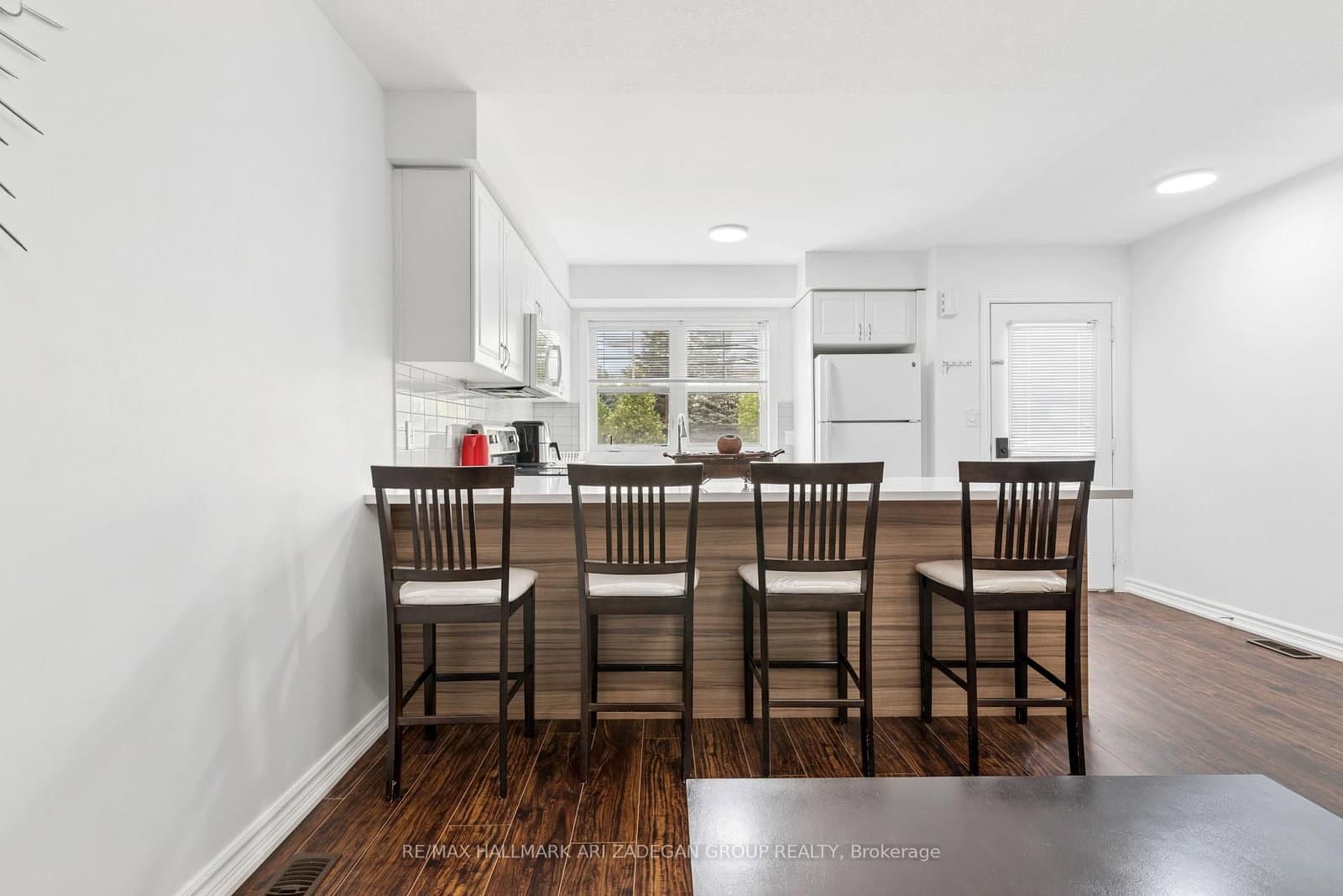 701 Homer Watson Boulevard, Unit 74 thumbnail 3