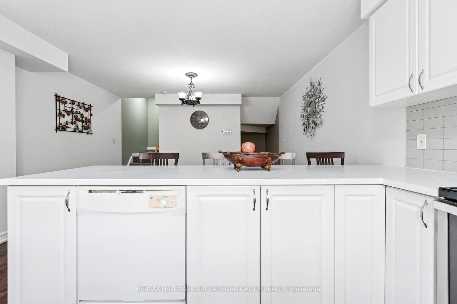 701 Homer Watson Boulevard, Unit 74 thumbnail 9
