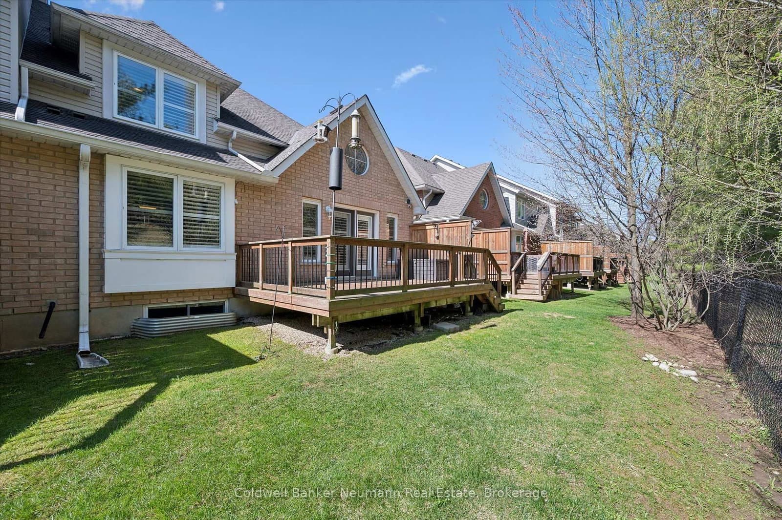 165 Terraview Crescent, Unit 17 thumbnail 36