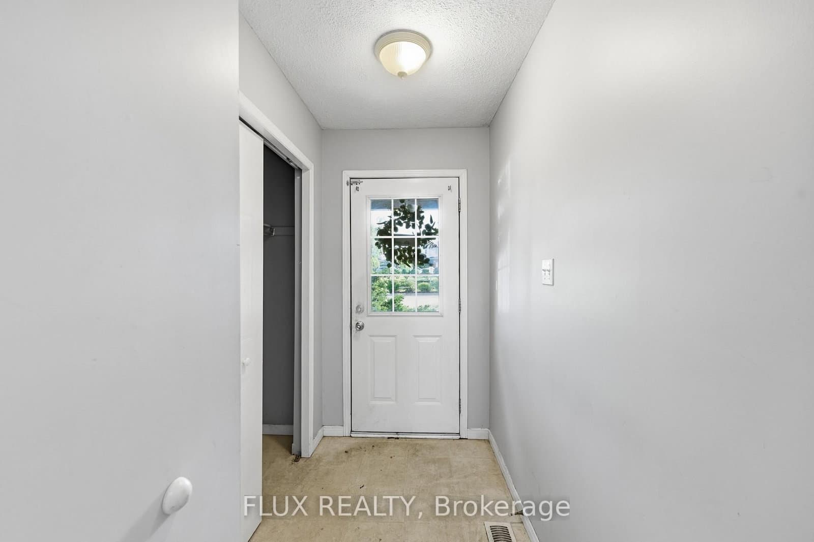 124 Gosling Gardens, Unit 46 thumbnail 5