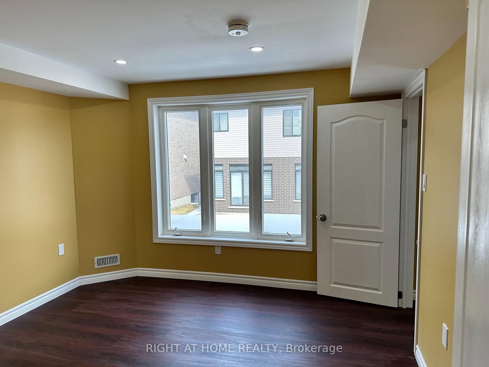 61 Keating Street, Unit Bsmt thumbnail 3