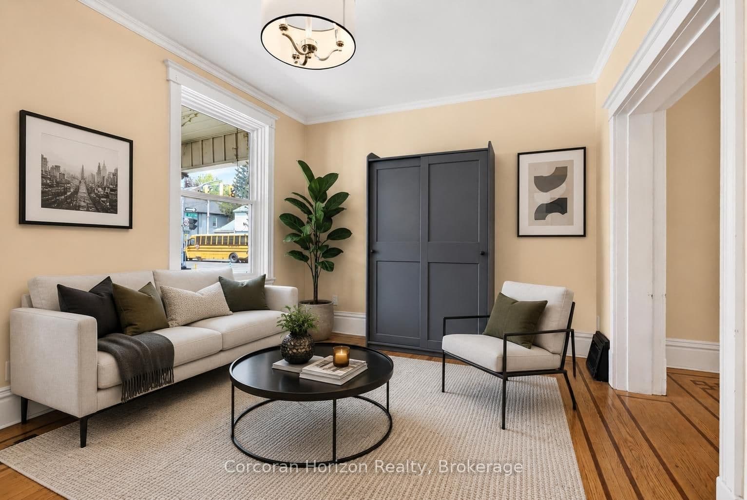 520 John Street N thumbnail 6
