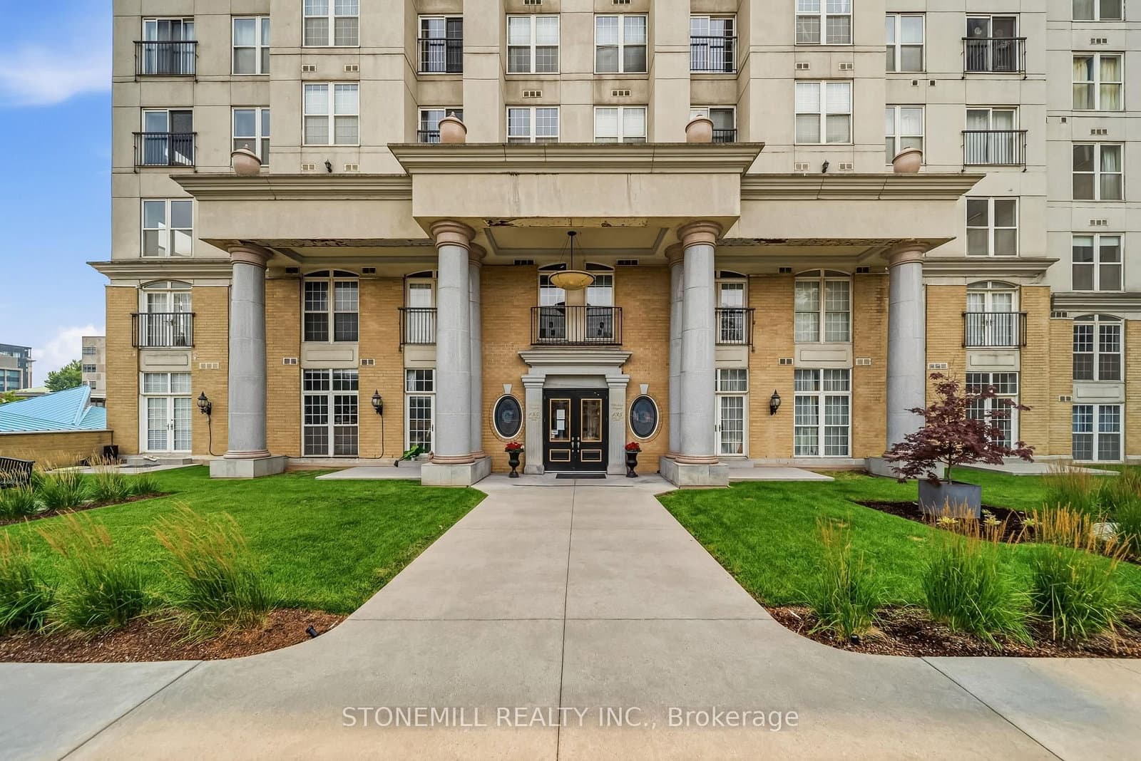 135 James Street S, Unit 701 thumbnail 24