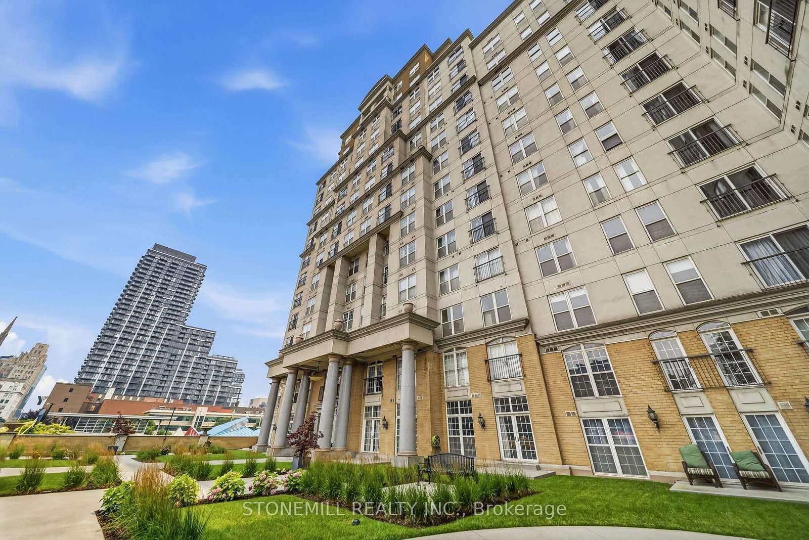135 James Street S, Unit 701 thumbnail 26