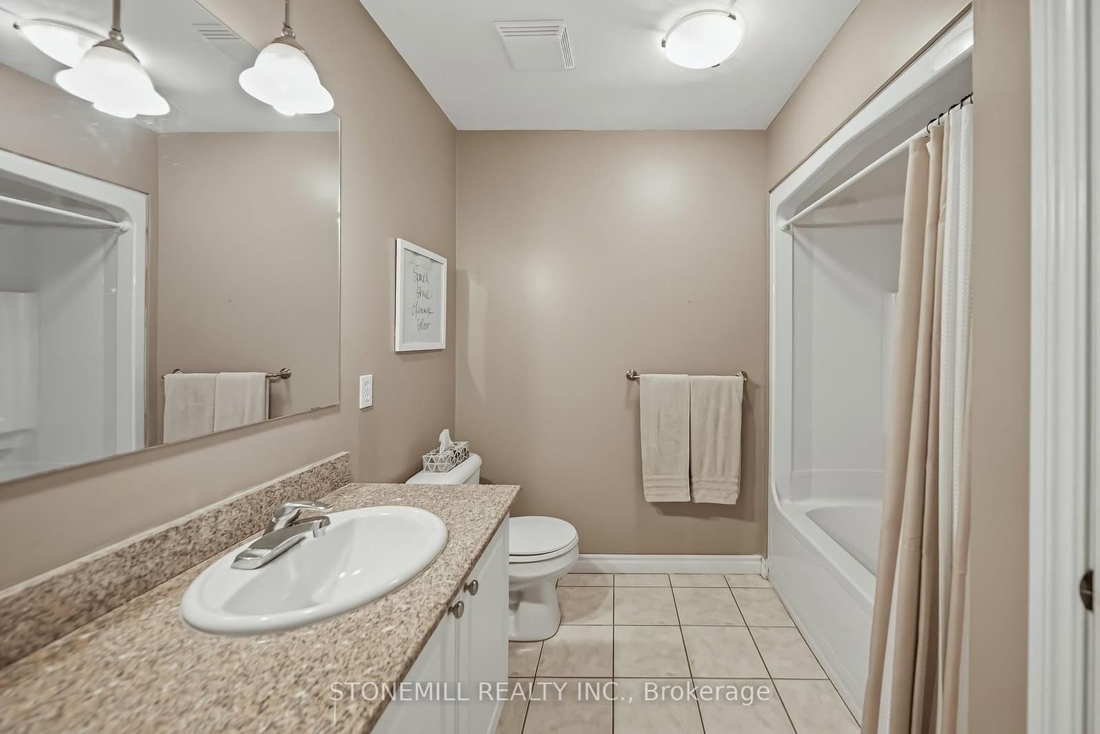 135 James Street S, Unit 701 thumbnail 5