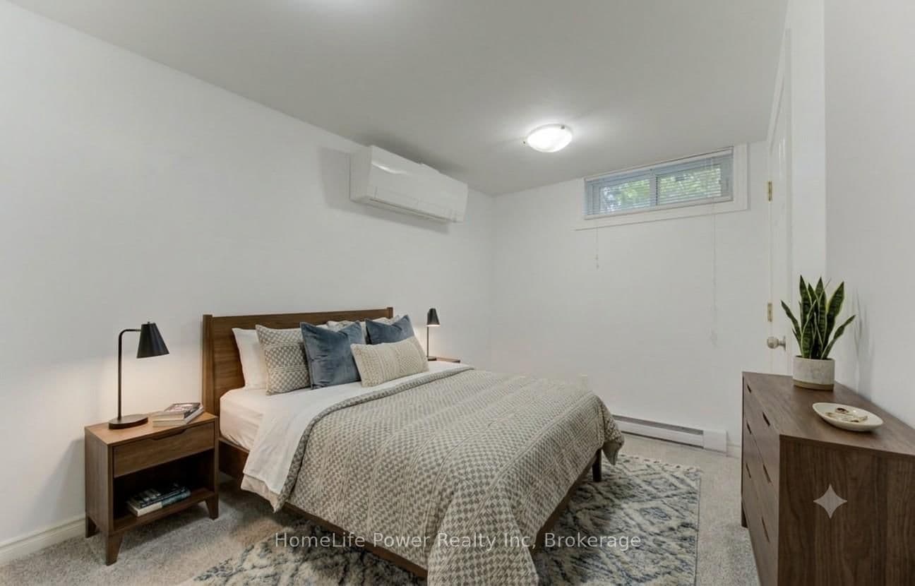 136 Dunsmere Drive thumbnail 16