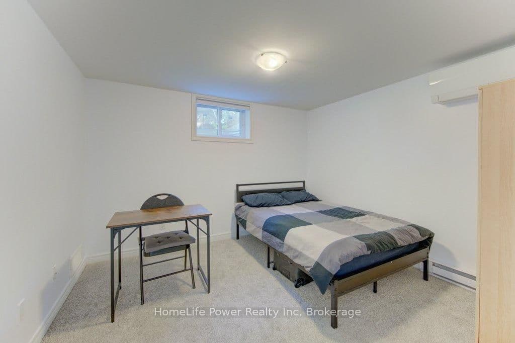 136 Dunsmere Drive thumbnail 17