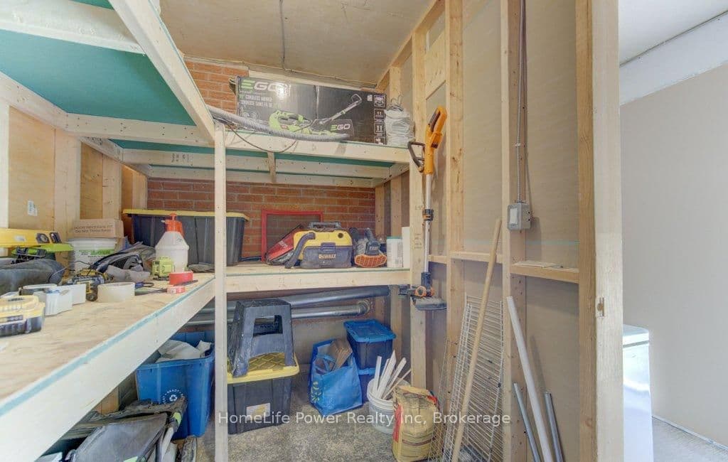 136 Dunsmere Drive thumbnail 20