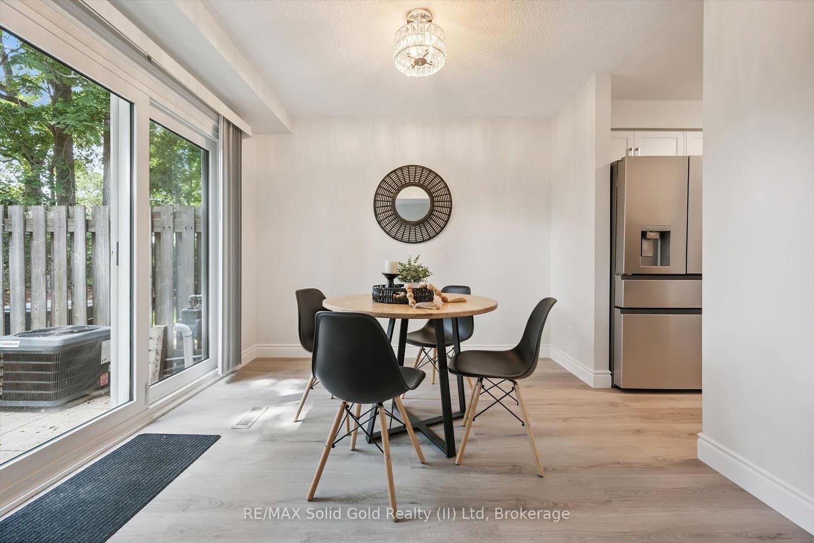 89 Woolwich Street, Unit 10 thumbnail 13