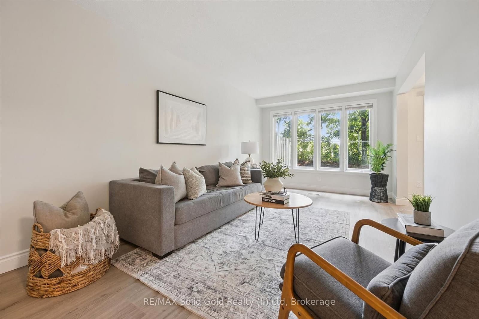 89 Woolwich Street, Unit 10 thumbnail 9