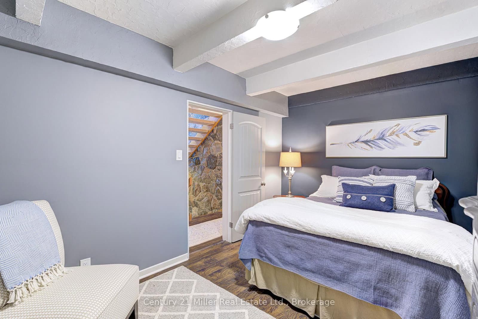 50 Greensview Drive thumbnail 32