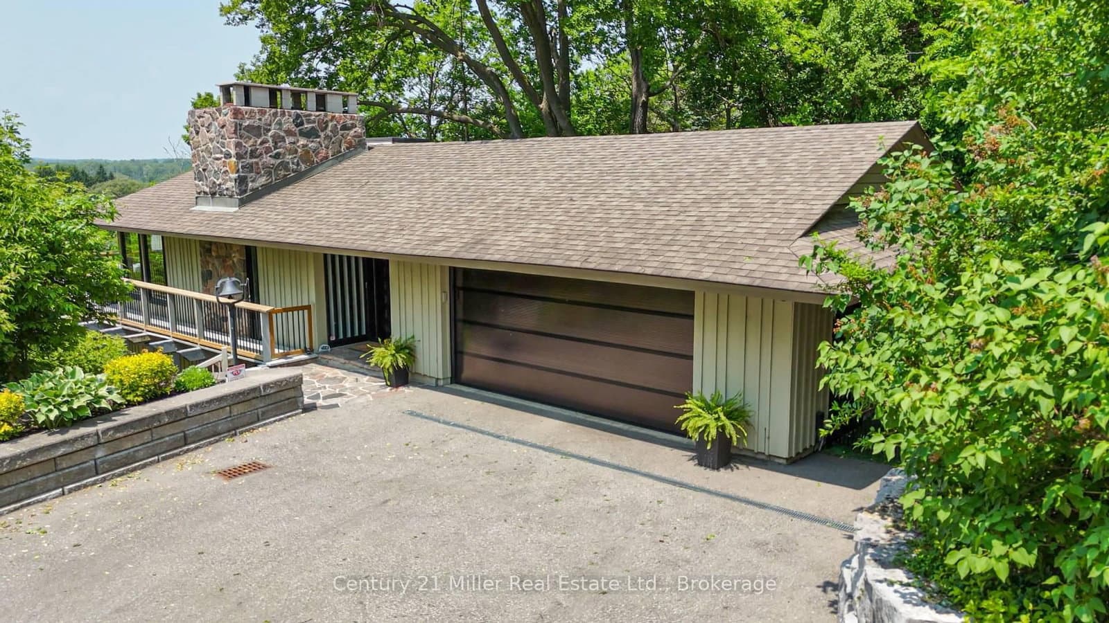 50 Greensview Drive thumbnail 4