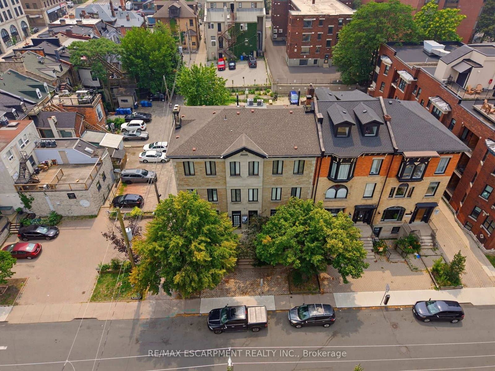 15 BOLD Street, Unit 13 thumbnail 4