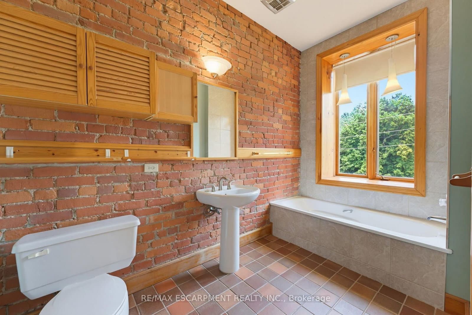 15 BOLD Street, Unit 13 thumbnail 40