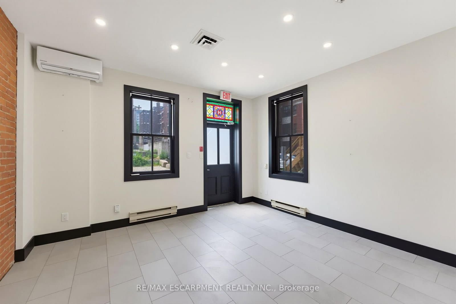 15 BOLD Street, Unit 13 thumbnail 18