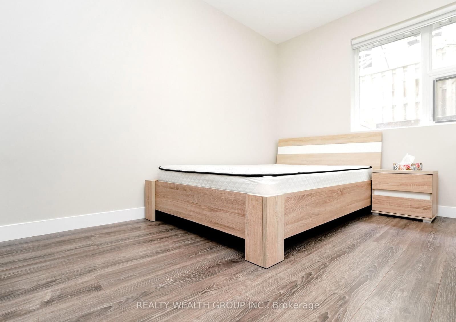 288 Albert Street, Unit 113 thumbnail 16