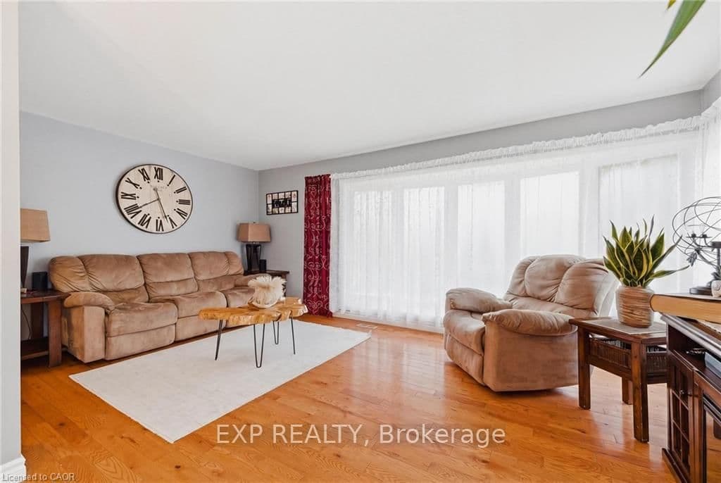 120 Elgin Crescent thumbnail 13