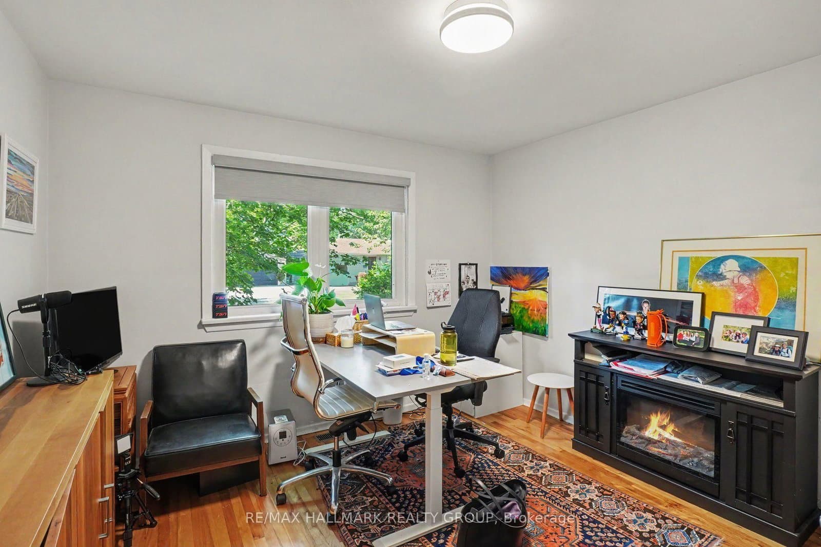 657 Golden Avenue thumbnail 15
