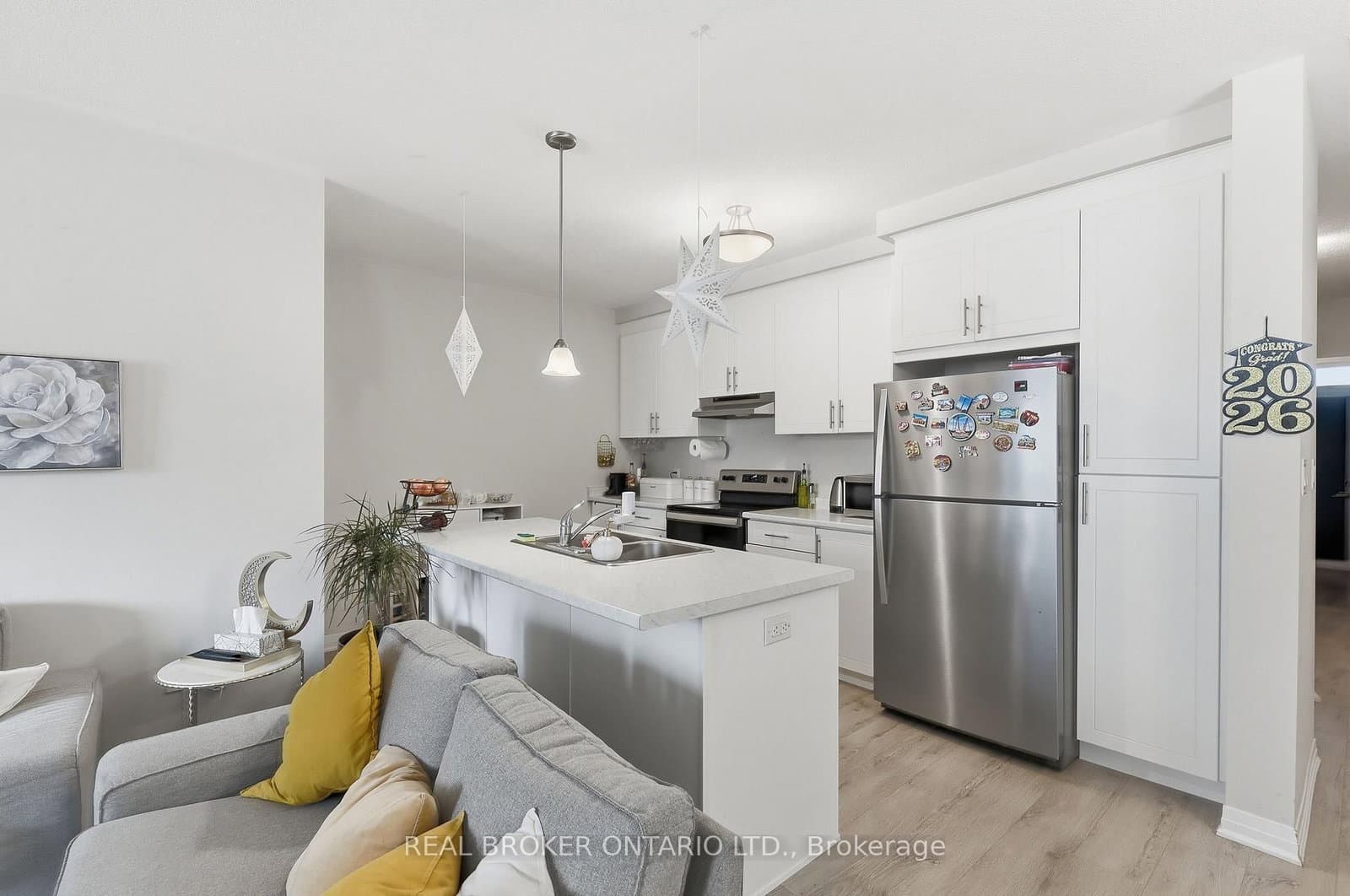 155 SE Thomas Slee Drive SE, Unit 1 G thumbnail 11