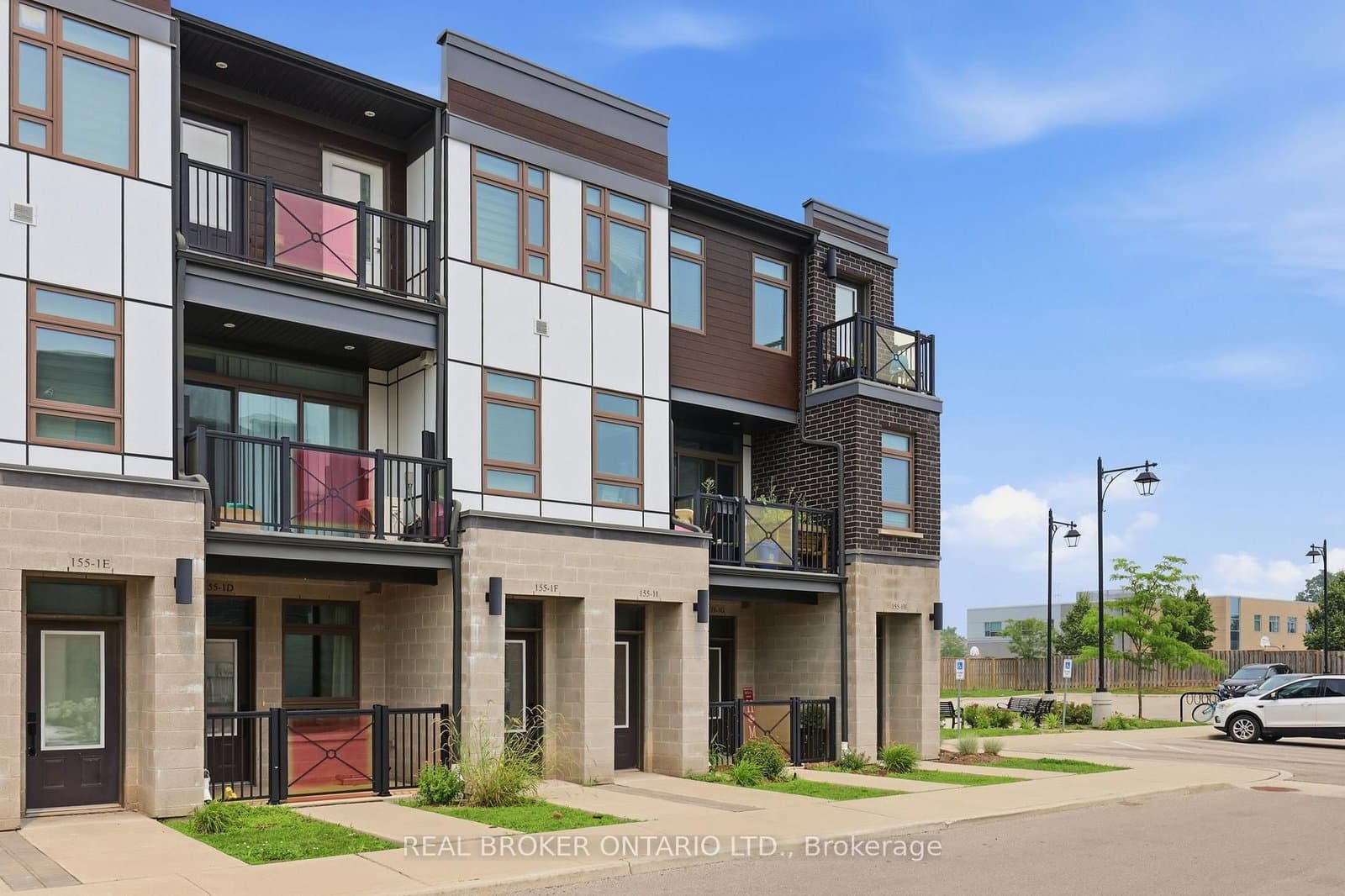 155 SE Thomas Slee Drive SE, Unit 1 G thumbnail 20
