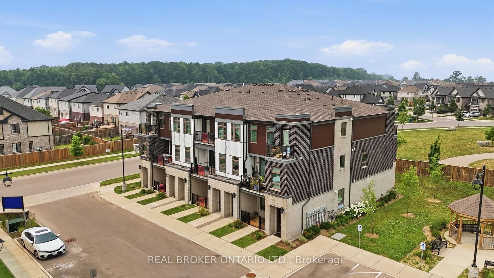 155 SE Thomas Slee Drive SE, Unit 1 G thumbnail 27
