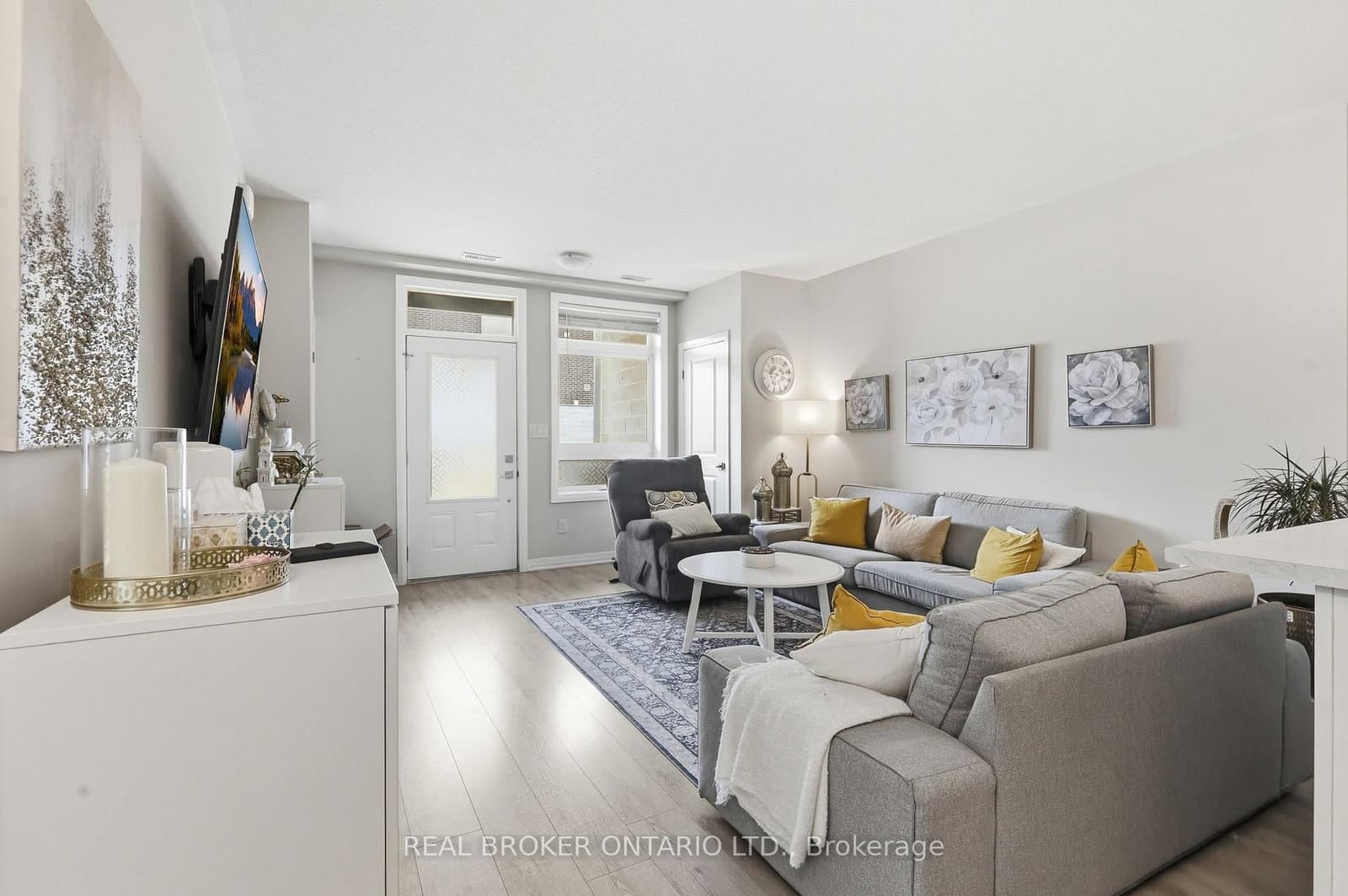155 SE Thomas Slee Drive SE, Unit 1 G thumbnail 7