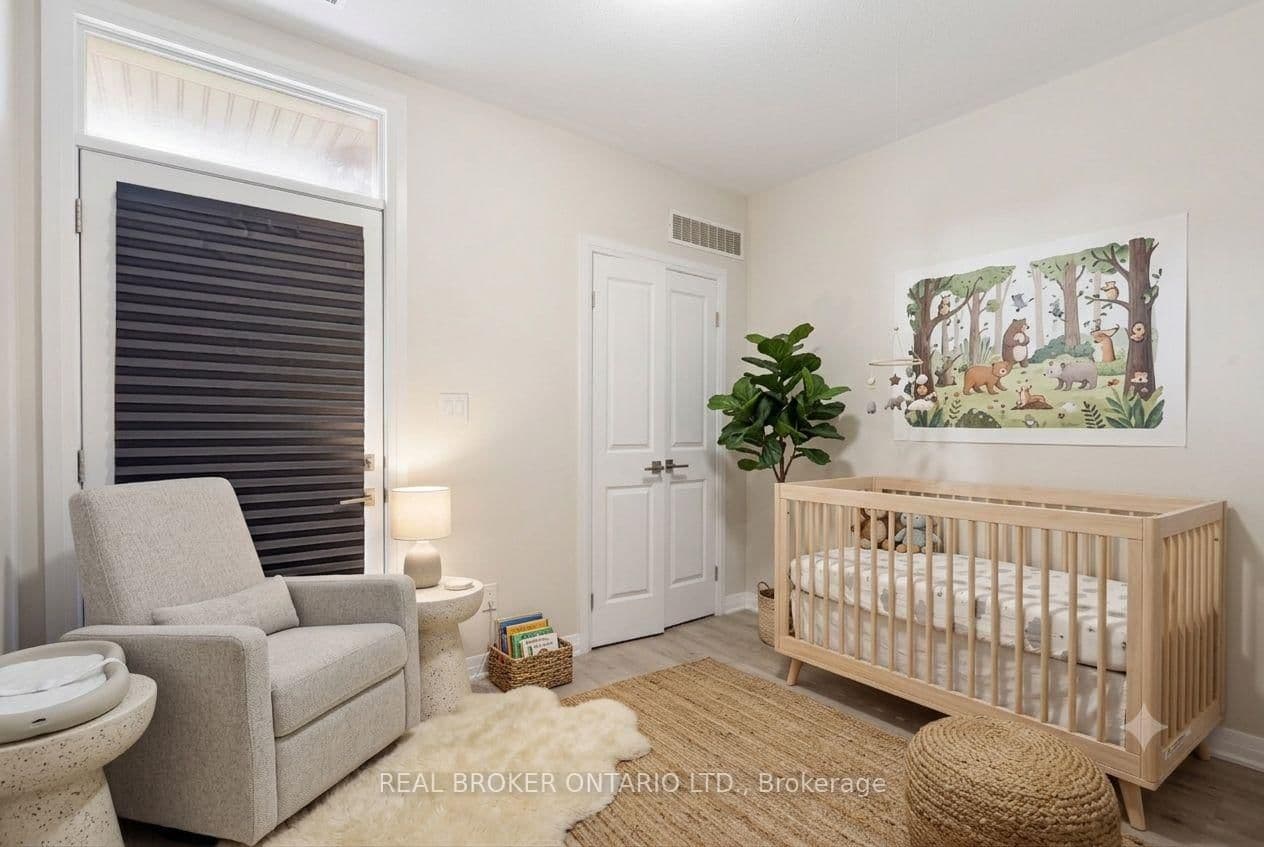 155 SE Thomas Slee Drive SE, Unit 1 G thumbnail 9
