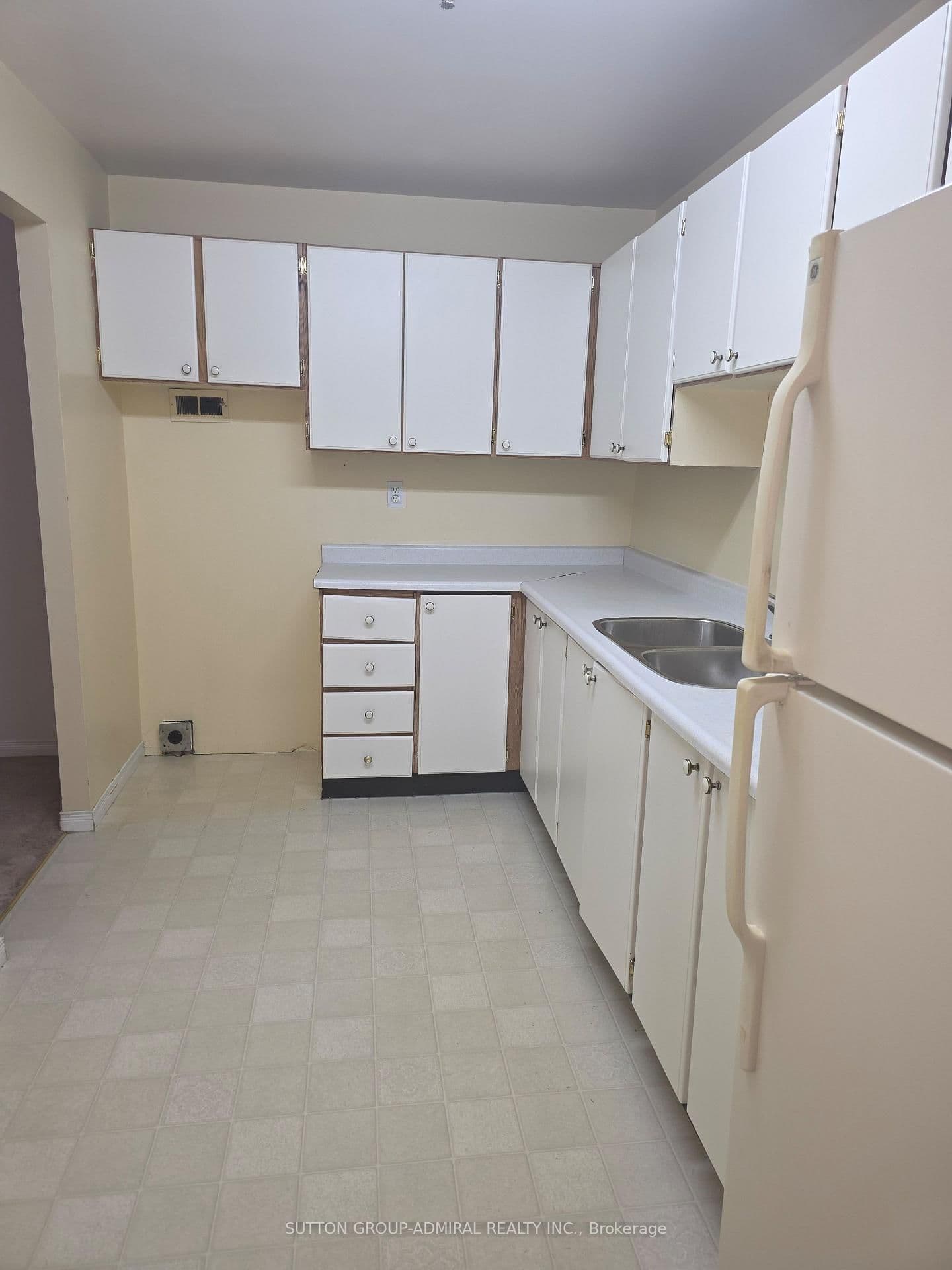 3955 Portage Road, Unit 604 thumbnail 7