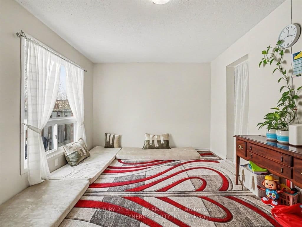 1239 Bowmount Street thumbnail 6