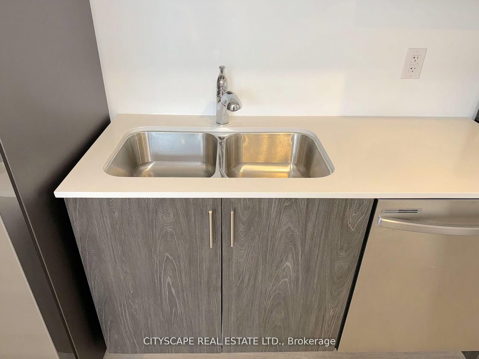 4263 Fourth Avenue, Unit 612 thumbnail 20