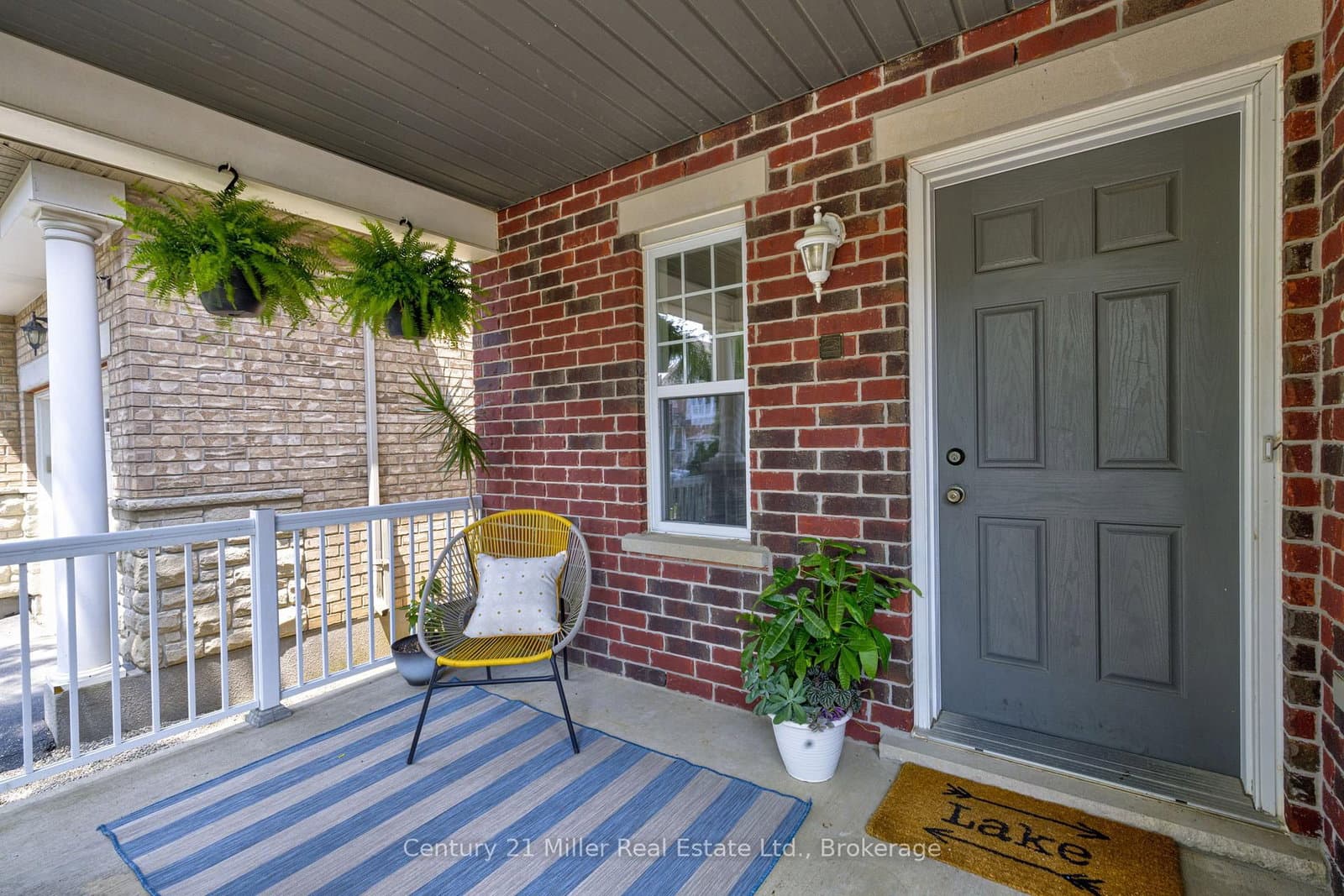 282 Carrington Drive thumbnail 3