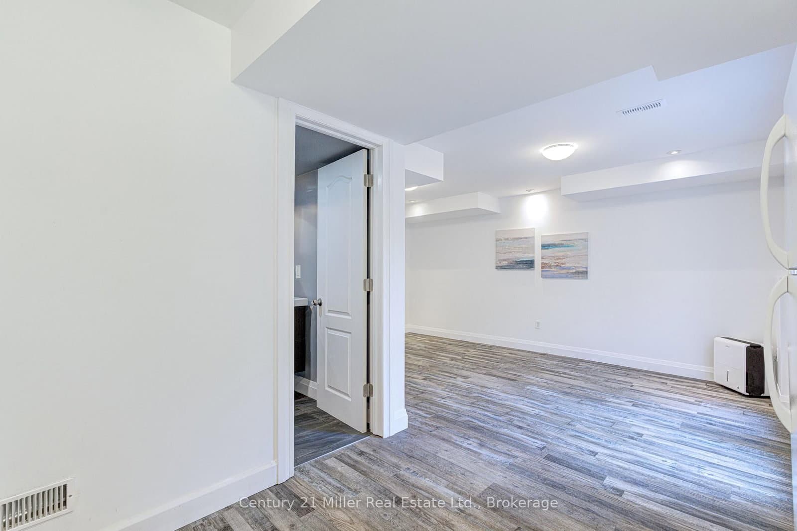 282 Carrington Drive thumbnail 36