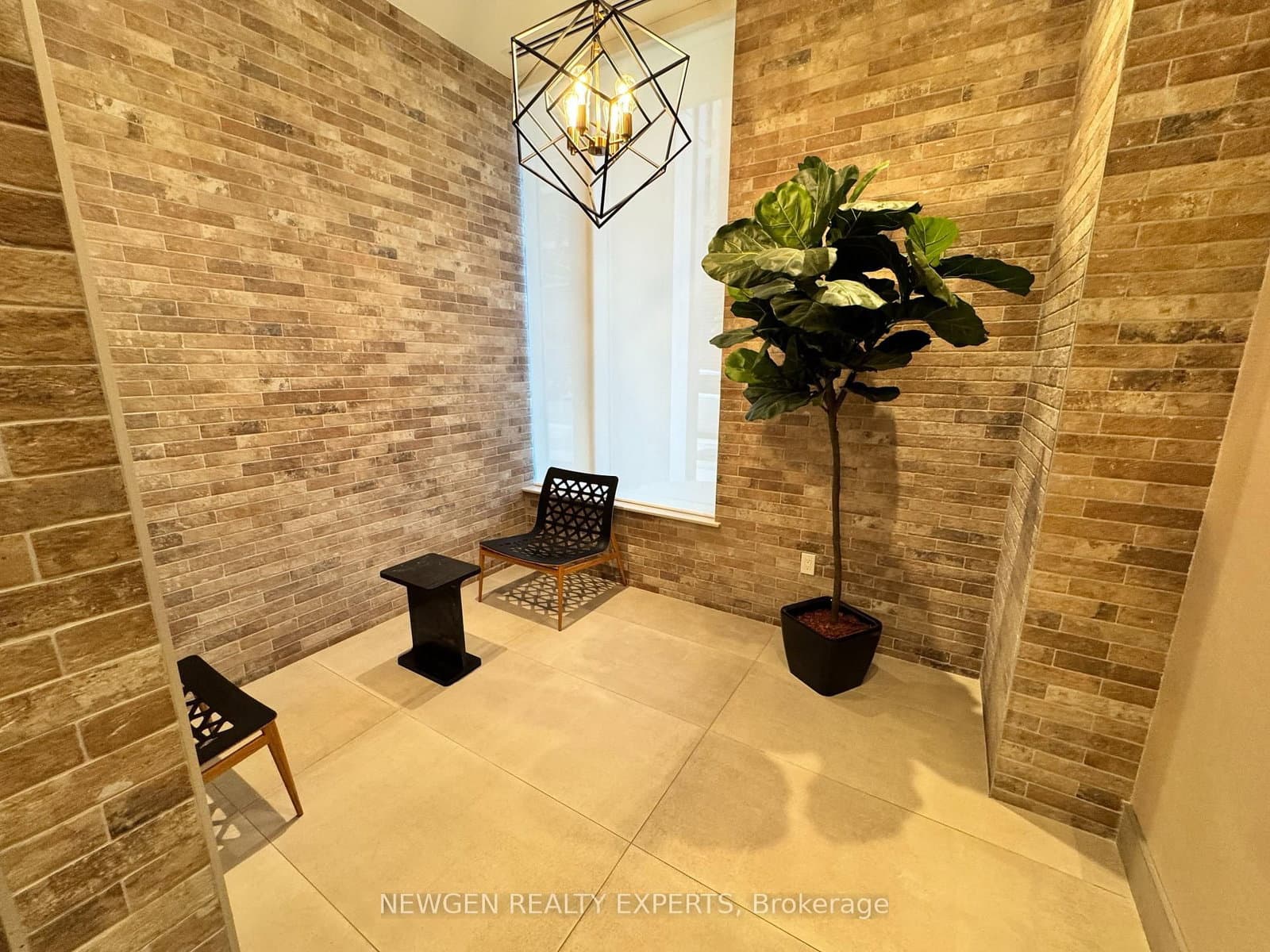 212 King William Street, Unit 1220 thumbnail 18