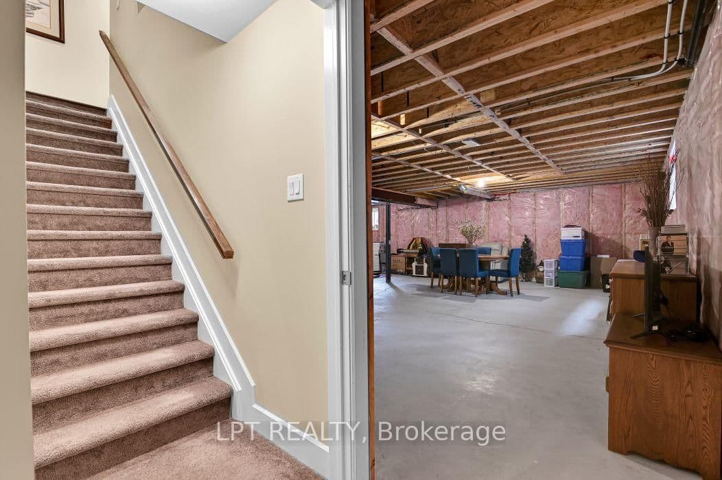 608 Robert Hill Street thumbnail 37