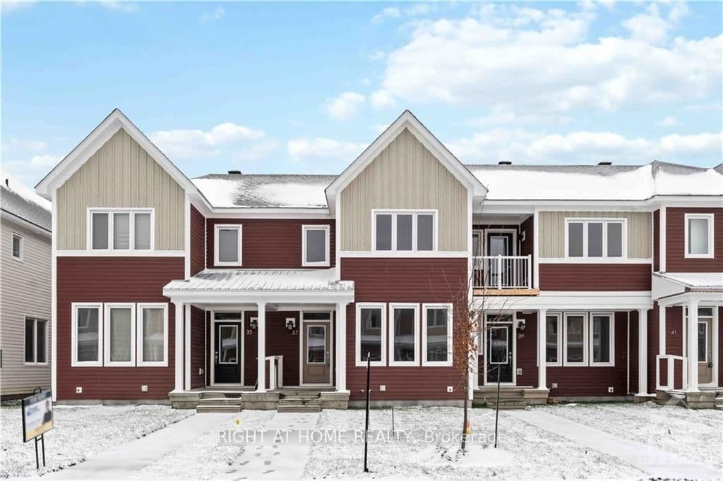 37 CHASING Grove - Image 1