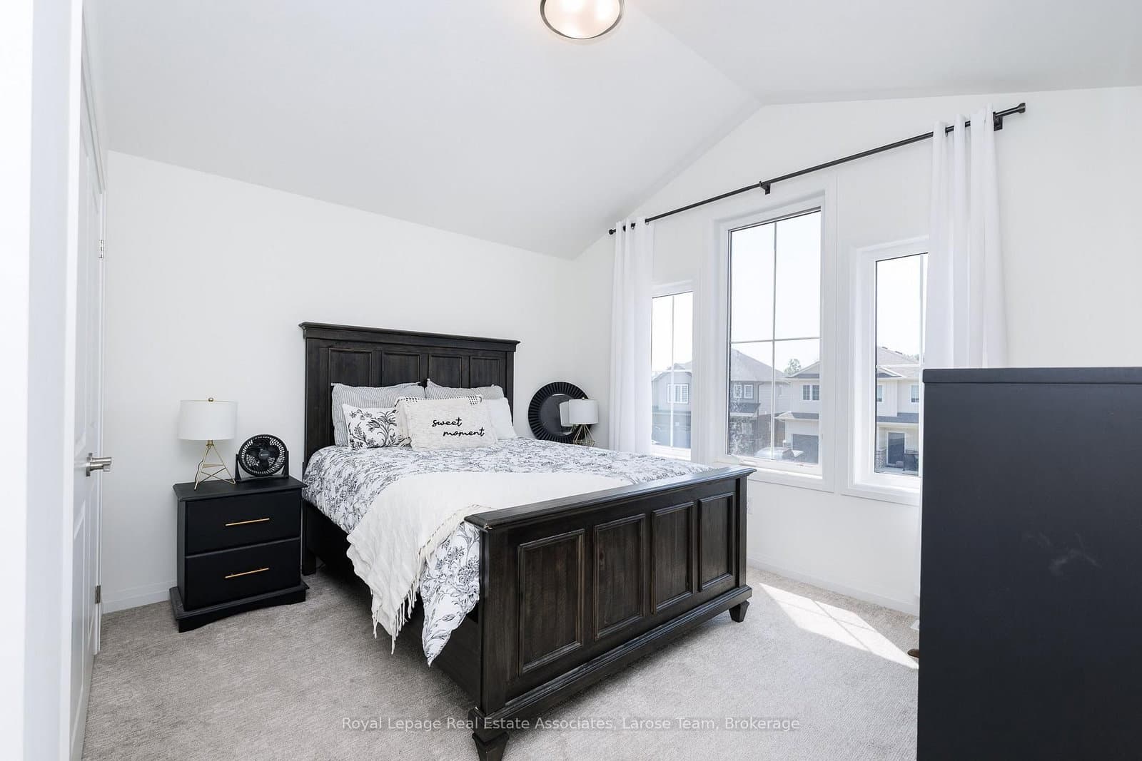 31 Willson Drive, Unit Main and 2nd Floor, thumbnail 24