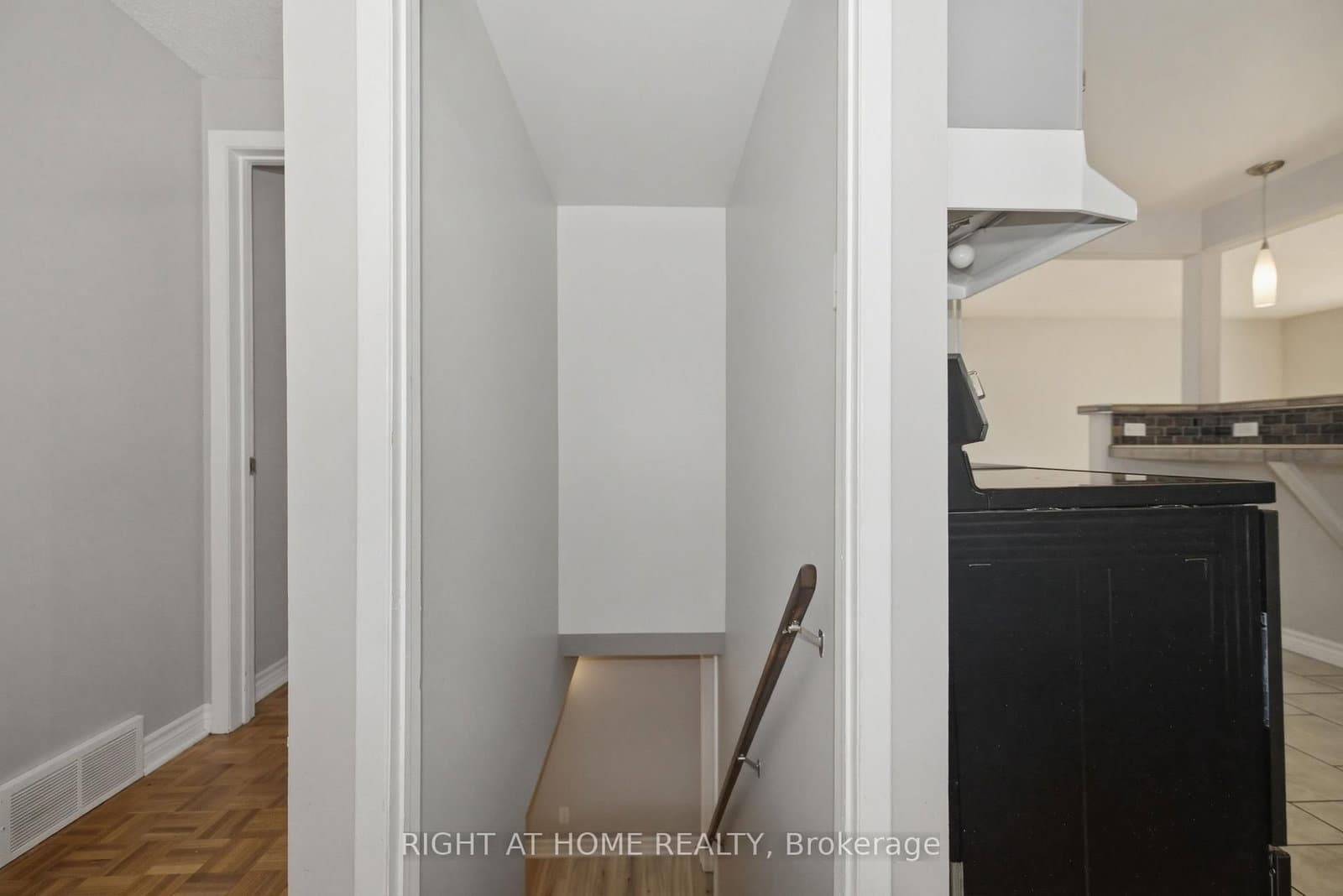 197 Pinedale Drive thumbnail 20