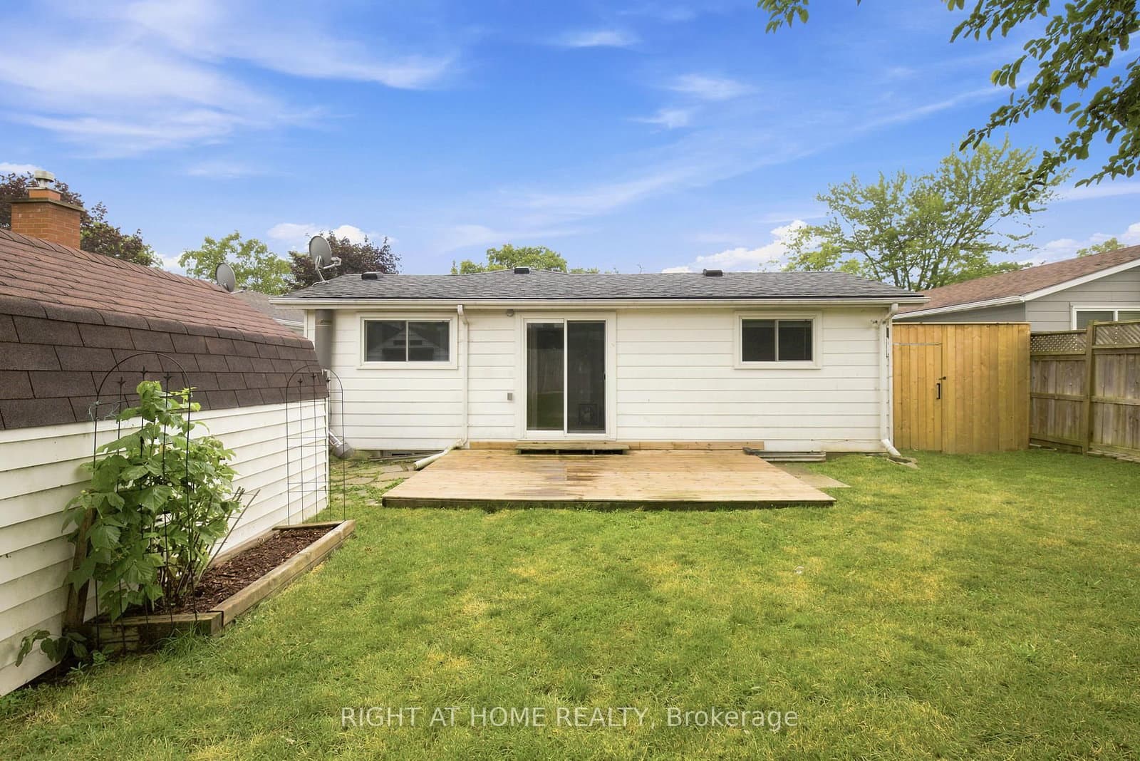 197 Pinedale Drive thumbnail 30