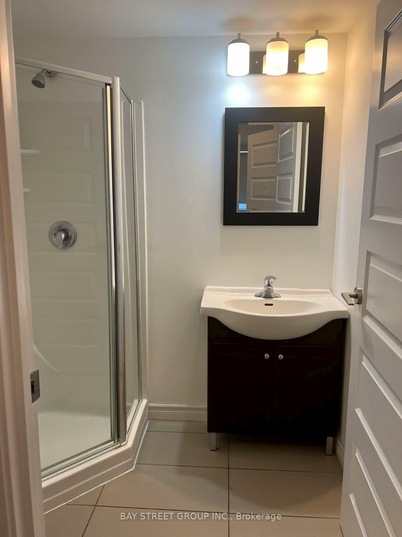 158 King Street N, Unit 1003 thumbnail 2
