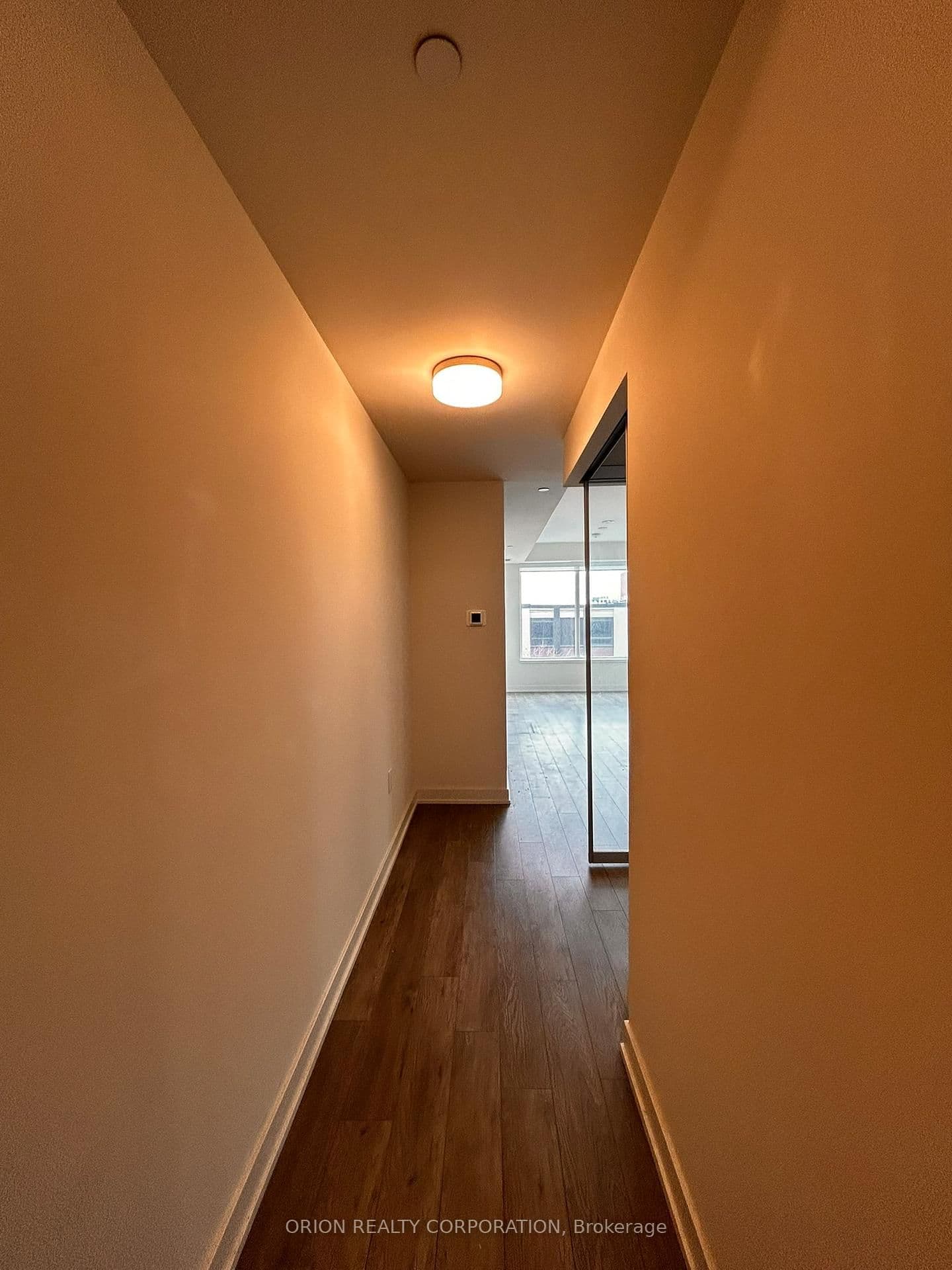 212 King William Street, Unit 620 thumbnail 14