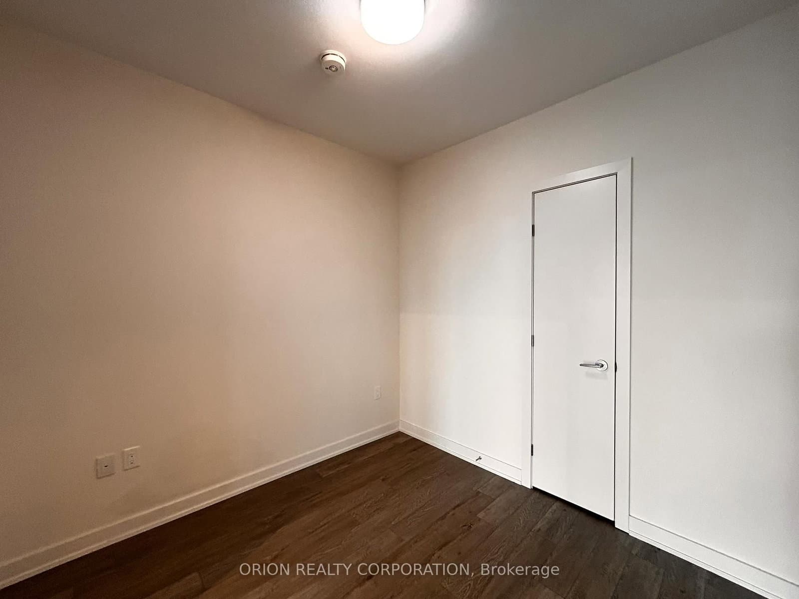 212 King William Street, Unit 620 thumbnail 23