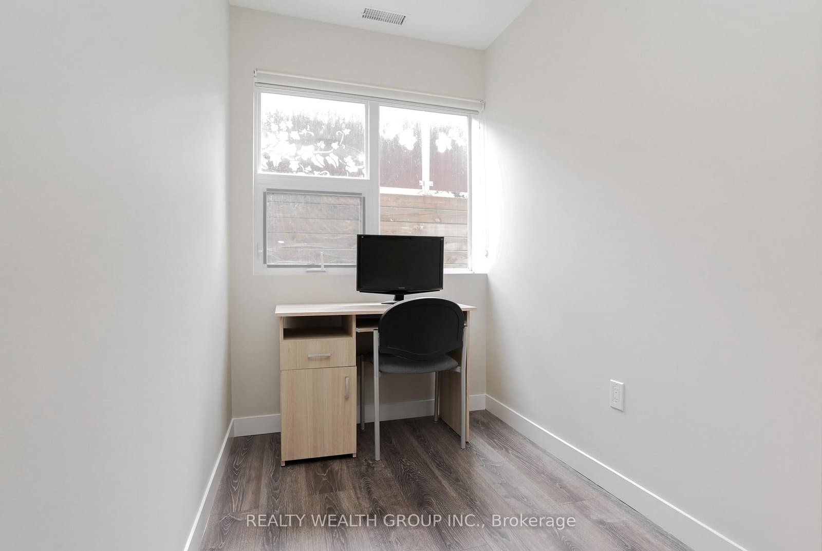 288 Albert Street, Unit 113 thumbnail 19