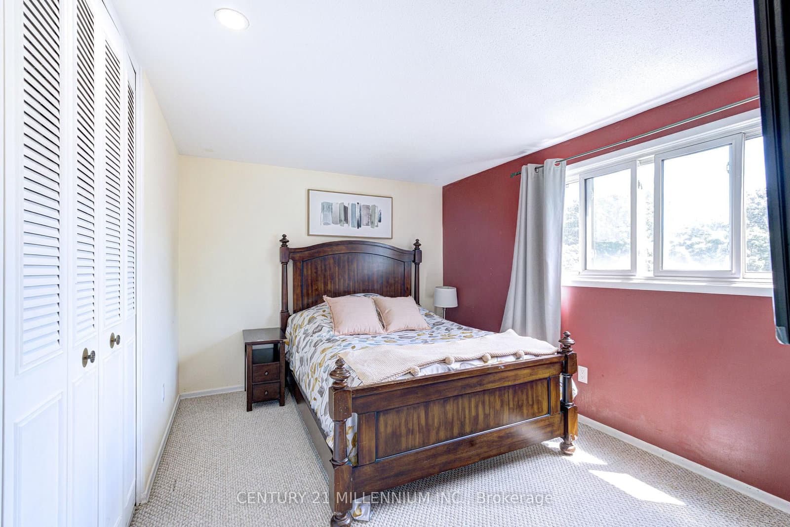 59 Lewis Crescent thumbnail 24